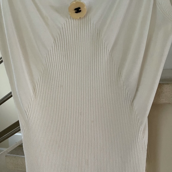 VINTAGE Elegant Chanel WHITE TOP💝HP - Picture 12 of 15